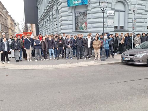 Élménypedagógia és közösségépítés a 12. évfolyamon!